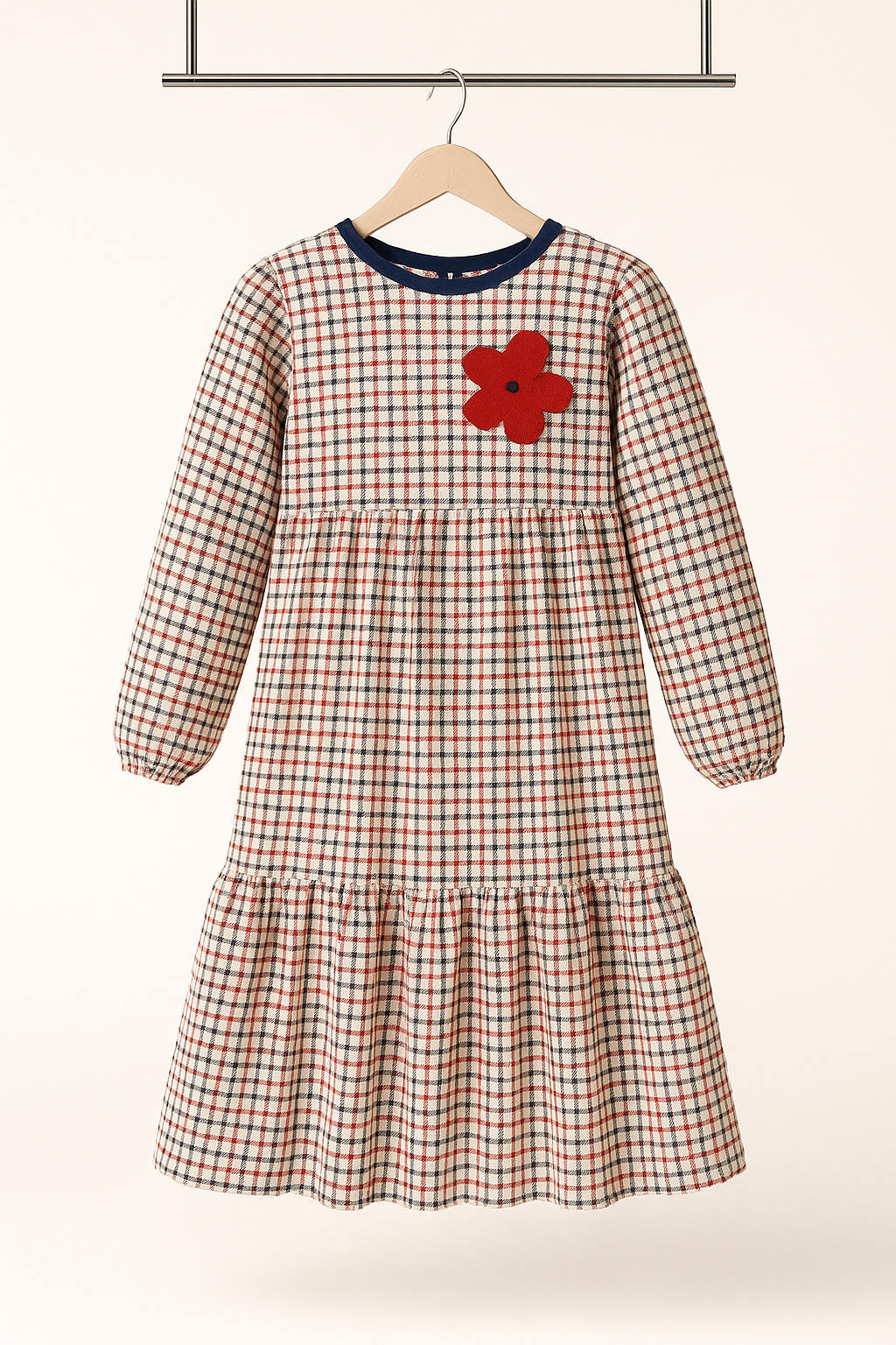 Kareli Robadan Kat Etekli Elbise